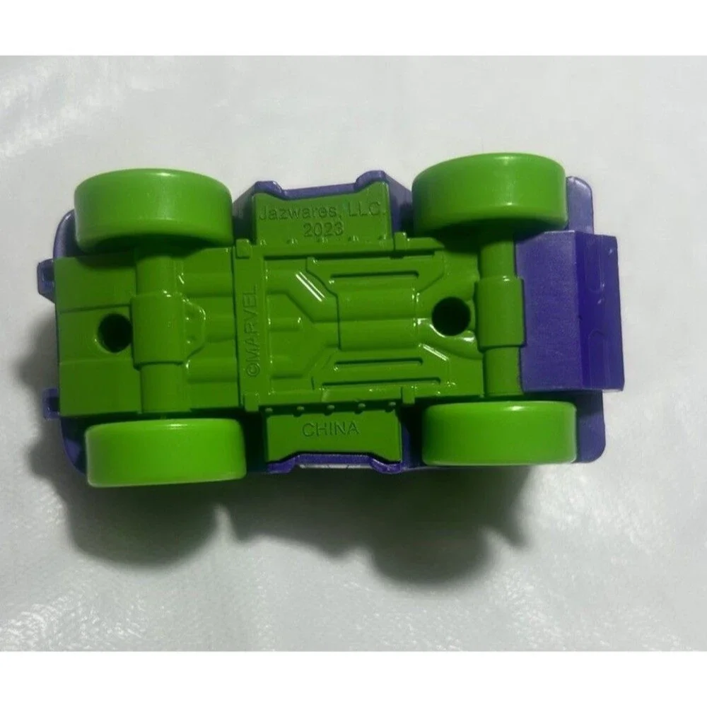 Jazwares Marvel Hulk Character Car 1:64 Scale Green/Purple Plastic 2023